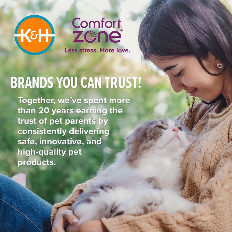 K&H Self-Warming Cat Bed Pad + Comfort Zone Cat Calming Pheromone Spray Bundle - Includes Self Heating Mat for Indoor Pets and Calming Spray, 60ml - Reduce Stress During Travel, Vet Visits & Home
