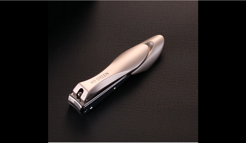 Nail Clippers with Catcher, Professional Stainless Steel Fingernail and Toenail Clipper Cutter, Trimmer Set for Men and Women(Small) Mr-1111