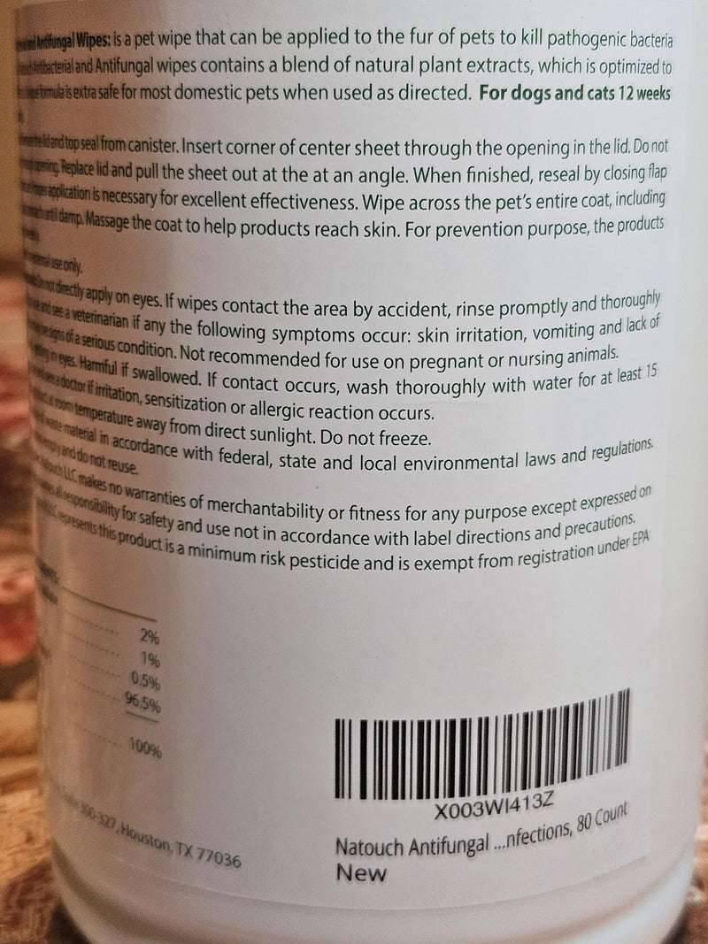 Antifungal and Antibacterial Wipes for Dogs & Cats, Dog Yeast Infection Treatment Wipes, All Natural Grooming Wipes for Cleaning, Help with Hot Spots, Ringworm, and Skin Infections, 80 Count - PawsPlanet Australia