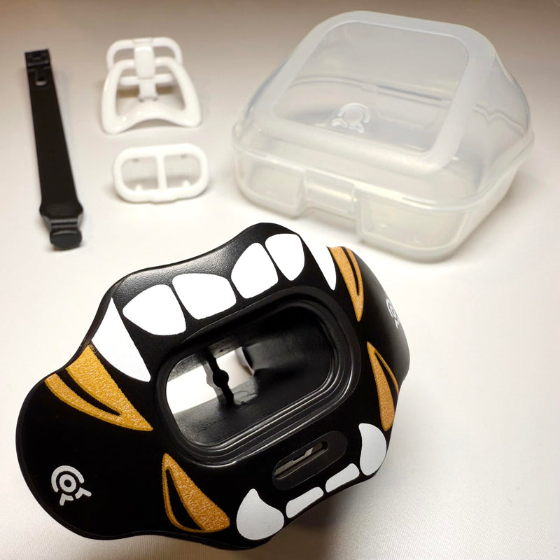 Football Mouth Guard Lip Guard 3-in-1 Transformer Pacifier Football Sports Lip Protector for Adults & Youth USA Flag & Fangs Mouthpiece (Case Included) Golden Fangs (One Layer) - BeesActive Australia