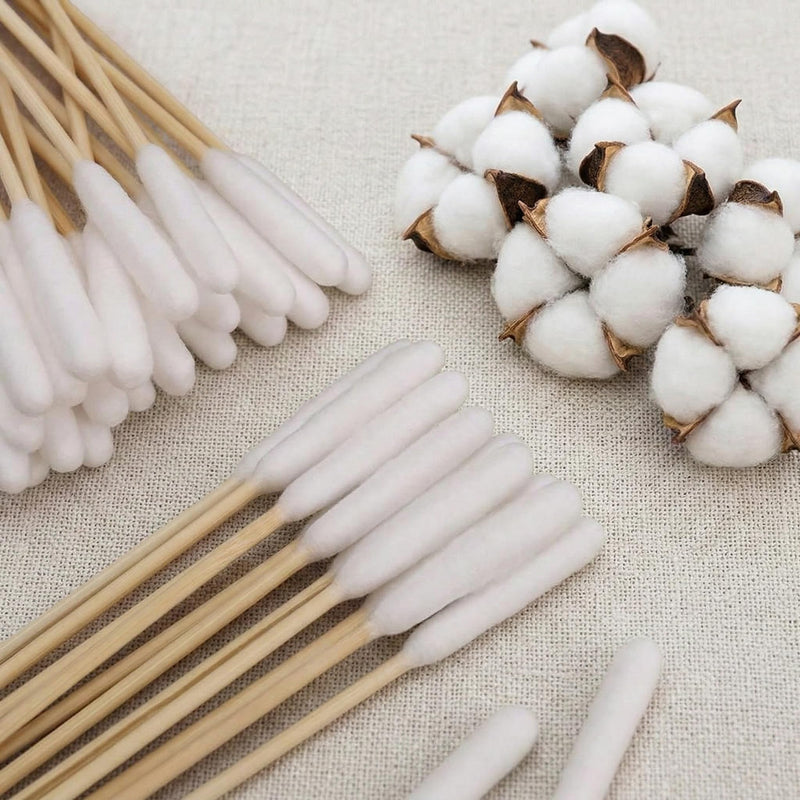 50 Pack Dog Ear Cleaning Cotton Buds, Long Cotton Swabs 15cm for Pet Ear Cleaner, Soft Ear Wax Remover Sticks for Dogs Cats & Small Animals (White)