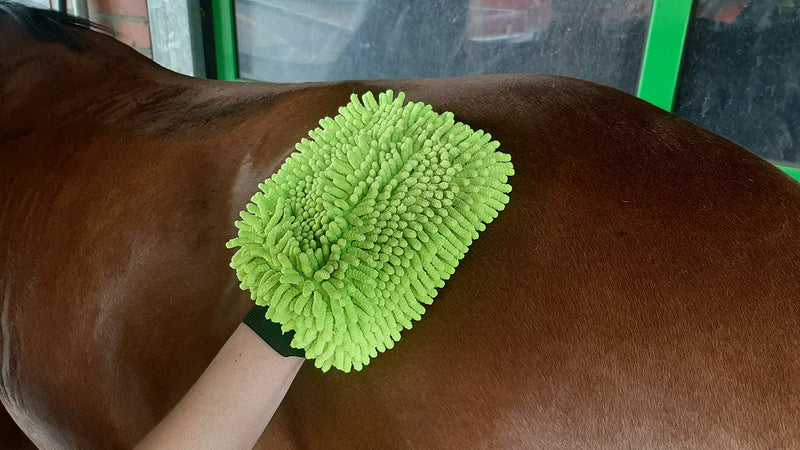 LUCFOR fur care glove to clean your animal's fur and pamper it with cuddles at the same time - BeesActive Australia
