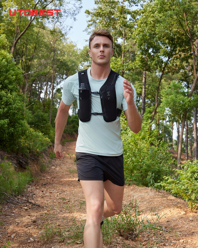 Running Vest for Women Men, Reflective Hydration Vest, Adjustable 5L Phone Holder with Bonus Gift LED Safety Light Black Medium