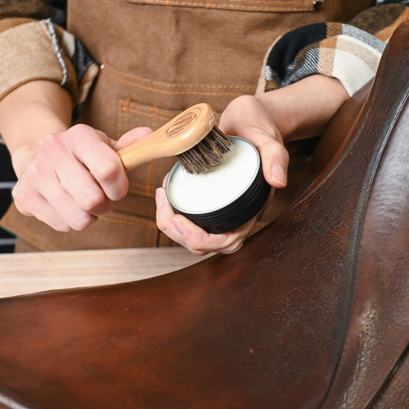 Tack Care Maintenance Kit (Saddle Soap for Leather + Leather Oil + Leather Conditioner + Brushes + Microfiber Cloth) - Maintenance for Saddles, Bridles, Boots, Reins & Straps - Made In USA - BeesActive Australia