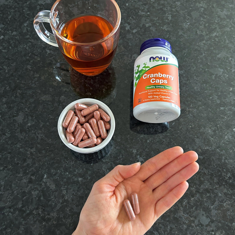 NOW Foods Supplements, Cranberry Caps with Added Vitamin C, Healthy Urinary Tract*, 100 Veg Capsules 100 Count (Pack of 1)