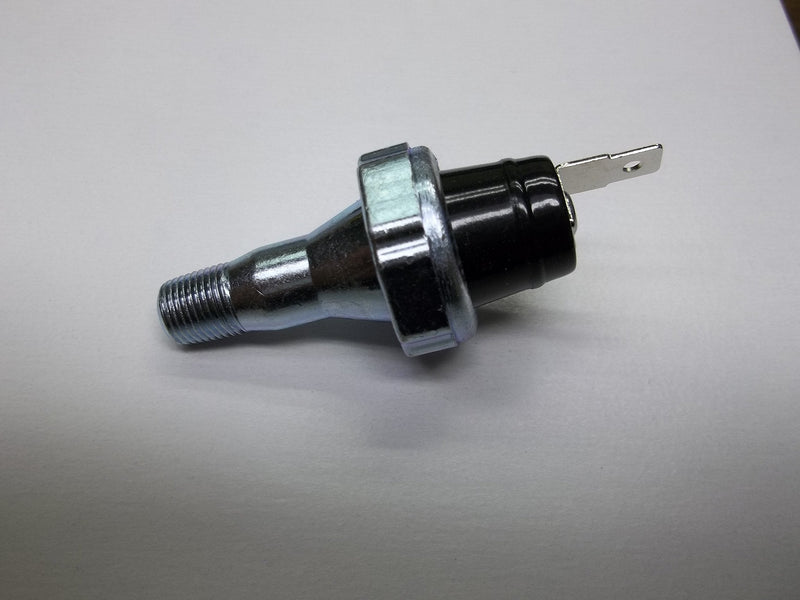 Oil Pressure Sensor Sender Switch 3852215 for Volvo Penta 4.3 5.0 5.7 V6 V8