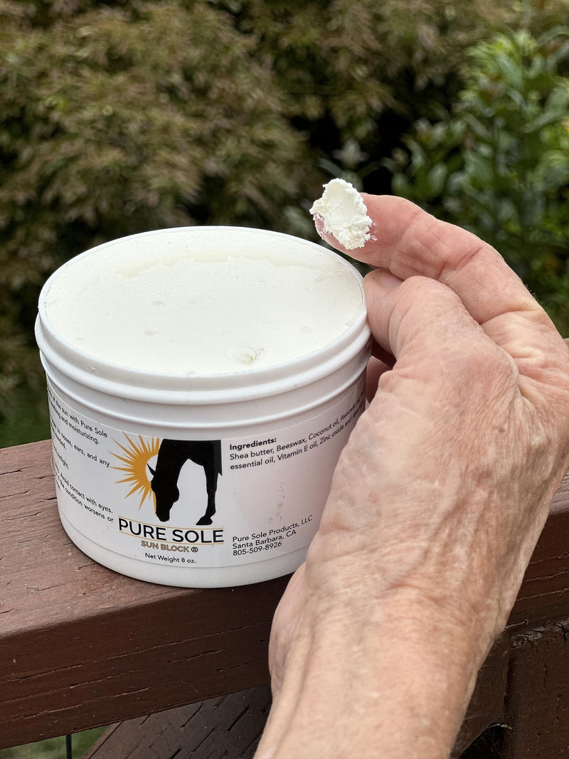 Natural Sunscreen for Horses with Aloe Vera and Zinc Oxide - Pure Sole Sun Block - Sun Protection for Horses’ Noses and Sensitive Skin - 8 oz. 8 Ounce - BeesActive Australia