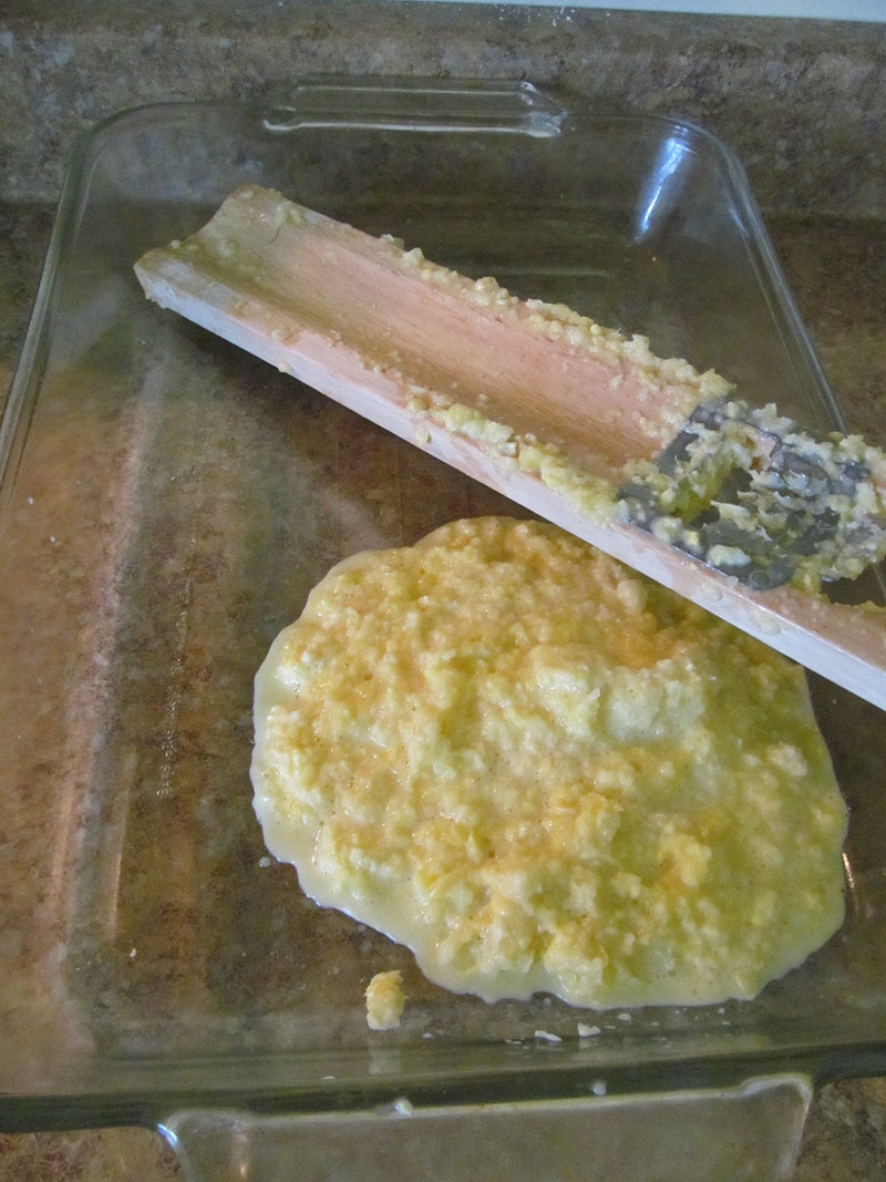 Lee's Original Wooden Corn Cutter and Creamer = Best Corn Tool For Removing Corn From The Cob - BeesActive Australia