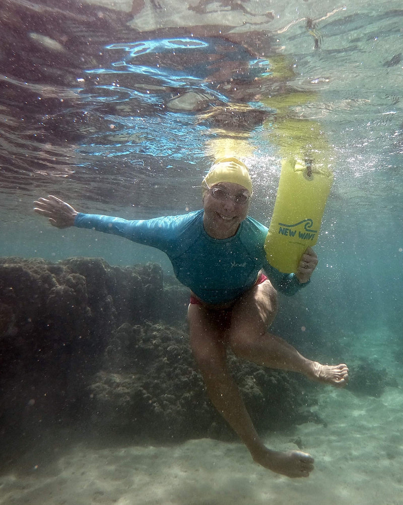 New Wave Swim Buoy for Open Water Swimmers and Triathletes - Light and Visible Float for Safe Training and Racing - High Visiblity Fluo Green Fluo Green PVC 15L - BeesActive Australia
