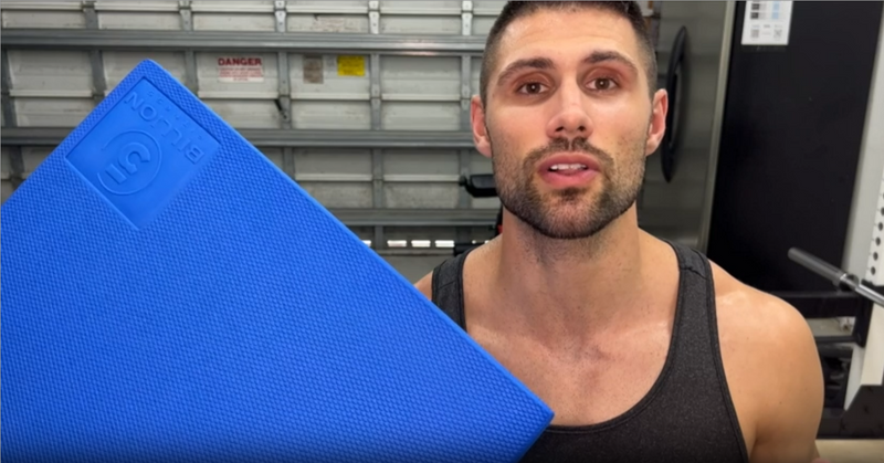 Foam Balance Pad,5BILLION Stability Pad for Physical Therapy,Non-Slip Exercise Balance Pad for Balance workouts,Yoga Knee Pad for Gym Fitness Stretching Pilate Blue-L