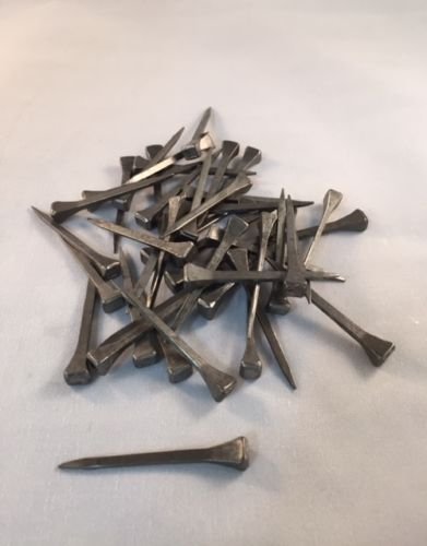 Horseshoe Nails (50 Pieces) Stained Glass Supplies - BeesActive Australia