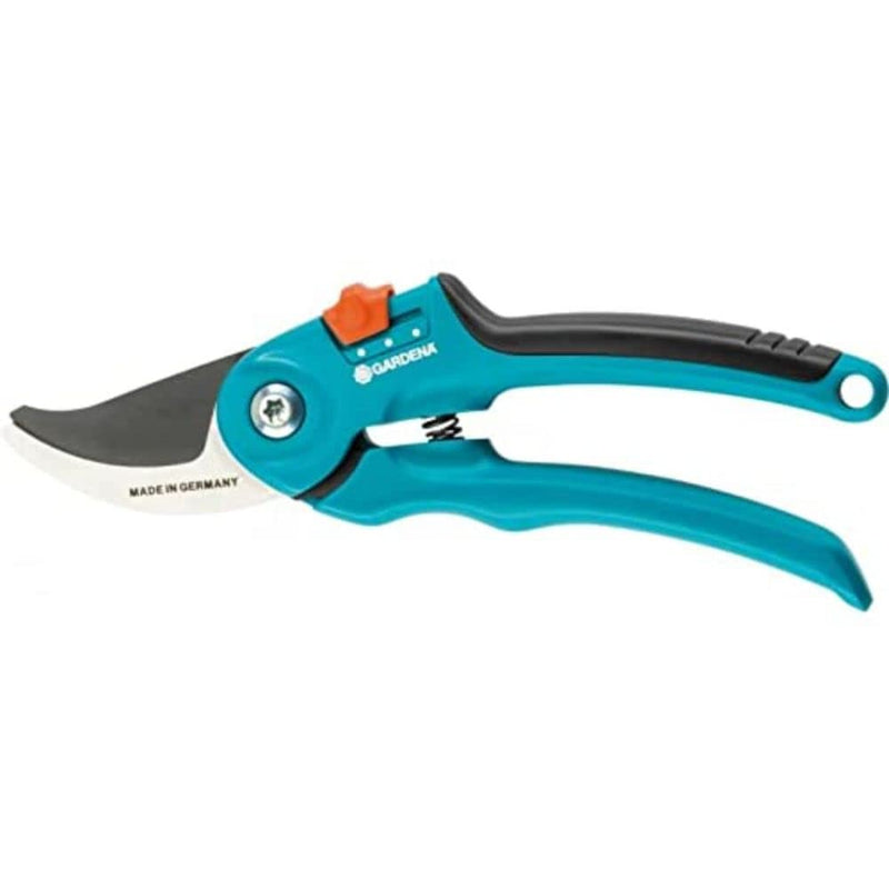 GARDENA 8857-20, Two step adjustable Bypass Pruners with safety lock, For pruning and cutting flowers or branches, Made In Germany Small/Medium - Max Ø: 0.87" - BeesActive Australia