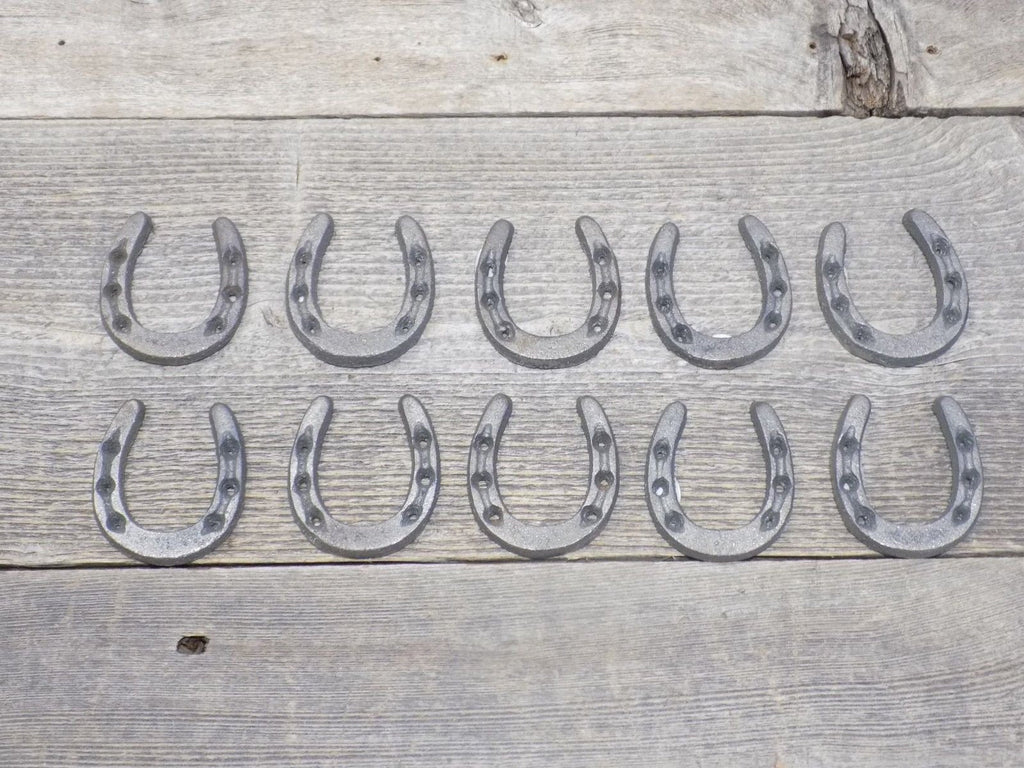 SMALL CAST IRON HORSESHOES • CRAFTS HOME DÉCOR, HORSESHOE/HORSE SHOE, SMALL TINY NIKNAK - PACK OF 10