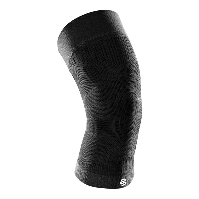 Bauerfeind Sports Compression Knee Sleeve - Lightweight Design with Gripping Zones for Knee Pain Relief & Performance M Black - BeesActive Australia