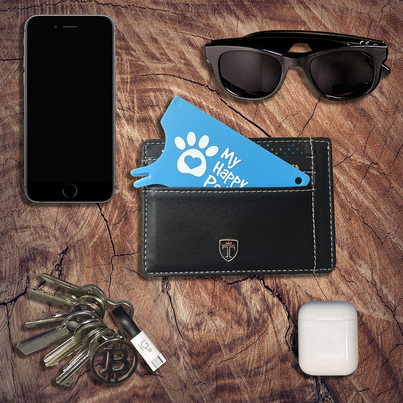 innoGadgets tick map with magnifying glass | Quickly and gently remove ticks from pets or people Easy to store and always with you Fits in your pocket, purse or backpack | Blue Happy Blue - BeesActive Australia