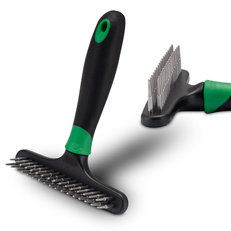 FinoPet de-matting curry comb, rake comb as fur detangler for dogs and cats, dog brush/cat brush, dog comb/cat comb for de-matting and removing the undercoat, dog curry comb, fur brush - BeesActive Australia