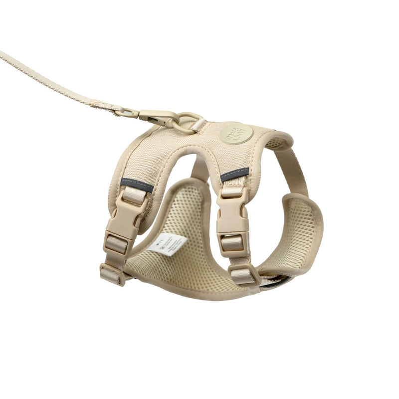 LucyBalu® Explorer cat harness with leash | Escape-proof cat harness with AirTag compartment | Cat chest harness with cat leash | Safety harness with leash for cats | Sand XS/S - BeesActive Australia