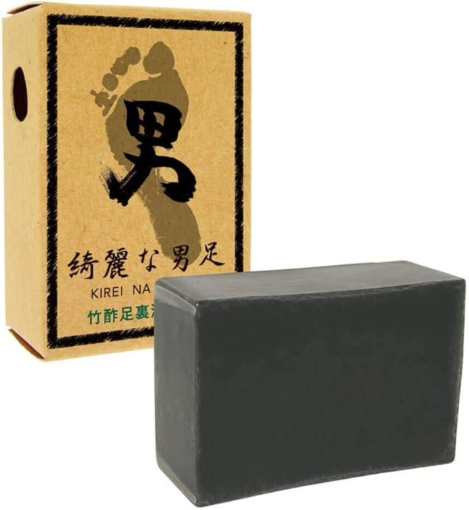 Man Criss Cross 撫se -- "Beautiful Man Feet" - BeesActive Australia