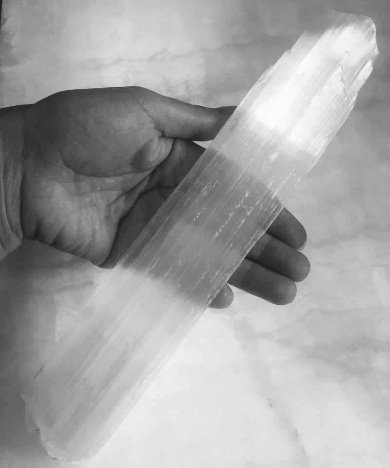 Selenite Crystal Stick by CuartoAstral 7-8.5" long 1-2" wide white healing stone strong protection power ? Selenite Crystal packaged ready for gift ? Selenite Stick charging plate for other crystals - BeesActive Australia