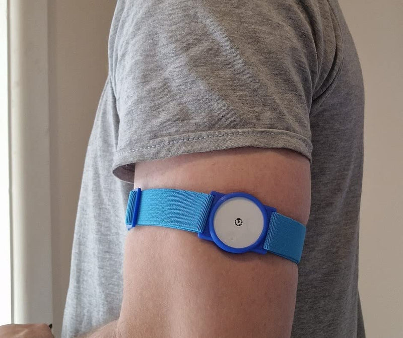 CGM Clips UK - Sensor Armband Holder/Protector Compatible with Freestyle Libre 1/2 - Blue w Blue Straps - BeesActive Australia