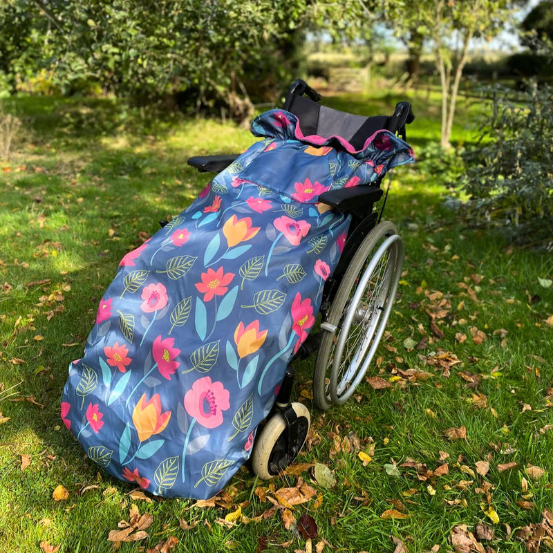 Waterproof Fleece-Lined Wheelchair Cosy Cover | Universal fit for Manual and Powered wheelchairs | Adult Size | Easy to fit Wheelchair Blanket | Wheelchair Accessory | Warmth & Comfort (Floral) Floral - BeesActive Australia