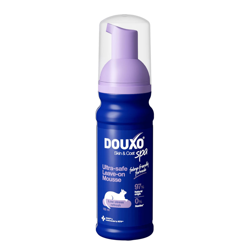 Douxo Spa Low-Stress Refresh Leave-on Mousse for Cats, 150 ml, Safely Cleans and Refreshes the Fur, Leaves the Coat Soft, Radiant and Smelling Great, pH Balanced, Hypoallergenic, Skin-Friendly Formula