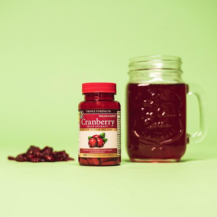 Holland & Barrett Cranberry Fruit Extract 100 Tablets - BeesActive Australia