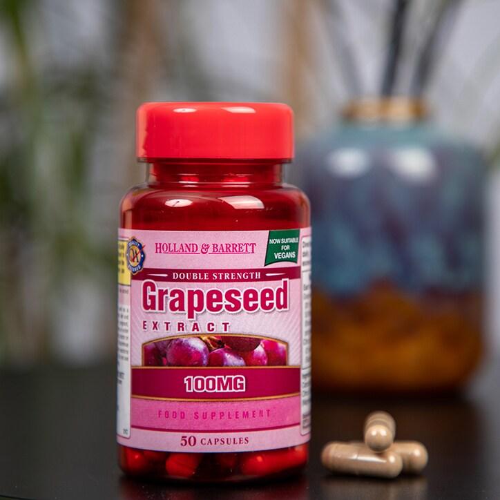 Holland & Barrett Double Strength Grapeseed Extract 100mg 50 Capsules - BeesActive Australia