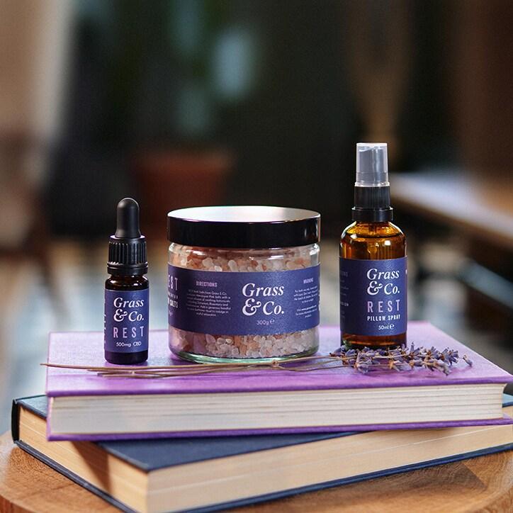 Grass & Co REST Himalayan Bath Salts with Geranium, Rosemary and Frankincense 300g - BeesActive Australia