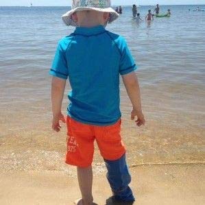 Bloccs Waterproof Cover for Plaster Cast Leg, Swim, Shower & Bathe. Watertight Protector, Child Short Leg (Small) S - BeesActive Australia