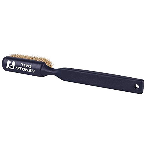 TWO STONES Climbing Chalk Brush with Thick Ultra Durable Boar's Hair Bristles, Bouldering Brush with Ergonomic Handle Portable with Climbing Chalk Bag(Not Included) for Climbing Wall Holds - BeesActive Australia