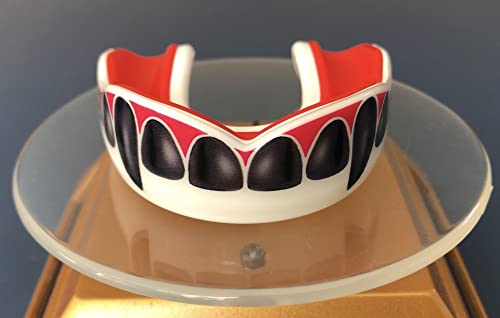 Oral Mart Sports Youth Mouth Guard for Kids (USA Flag & 3 Fangs & 15 Best Colors) | Youth Mouthguard (BPA Free) Football, MMA, Karate, Flag Football, Rugby, Boxing, BJJ, Hockey (/w Vented Case) (Youth, Strapless) Youth (Age 12 & Below) Black Fangs - BeesActive Australia