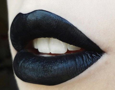 LA Splash Cosmetics Soft Liquid Matte Black Lipstick - LIP COUTURE (Venom) Venom - BeesActive Australia