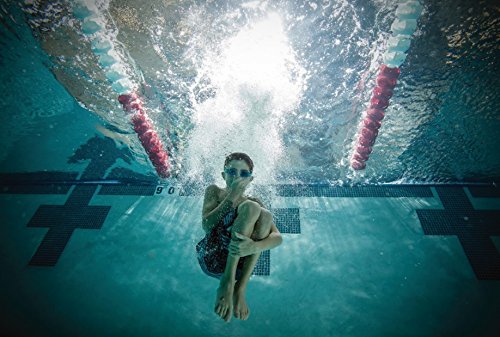 [AUSTRALIA] - Barracuda Junior Swim Goggle Future – One-Piece Frame Soft Seals, Anti-Fog UV Protection, No Leaking Easy Adjustment Quick Fit Comfortable for Children Kids Ages 6~12 IE-73155 CLR/RED 