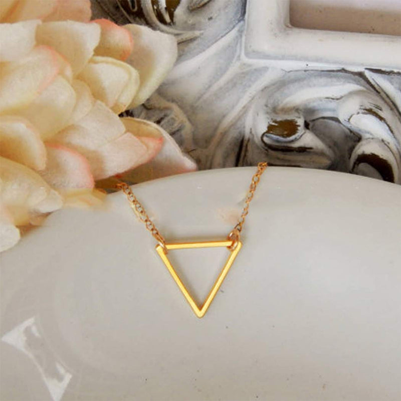 Funyrich Simple Triangle Necklaces Chain Geometric Pendant Necklace Chain Necklaces Jewelry for Women and Girls (Gold) Gold - BeesActive Australia