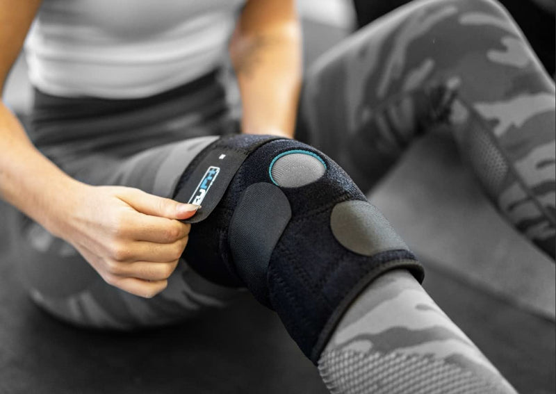 EzyFit Knee Brace Support Dual Stabilizers & Open Patella - Adjustable Breathable Neoprene for ACL Meniscus Tear Injury Recovery Comfort Fit-Black/Blue,Extra Large - 16" - 24" Extra Large - 16" - 24" - BeesActive Australia