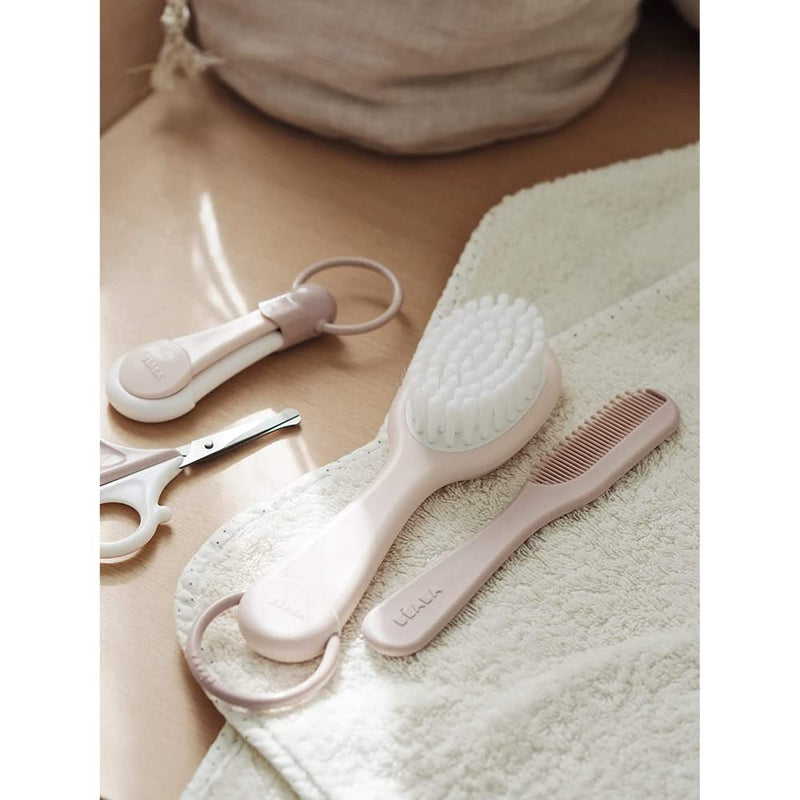 BÉABA - Bathroom Accessories for Babies and Children - 1 x Bath Thermometer + 1 x Nail Clippers + 1 x Comb/Brush - Pink - BeesActive Australia