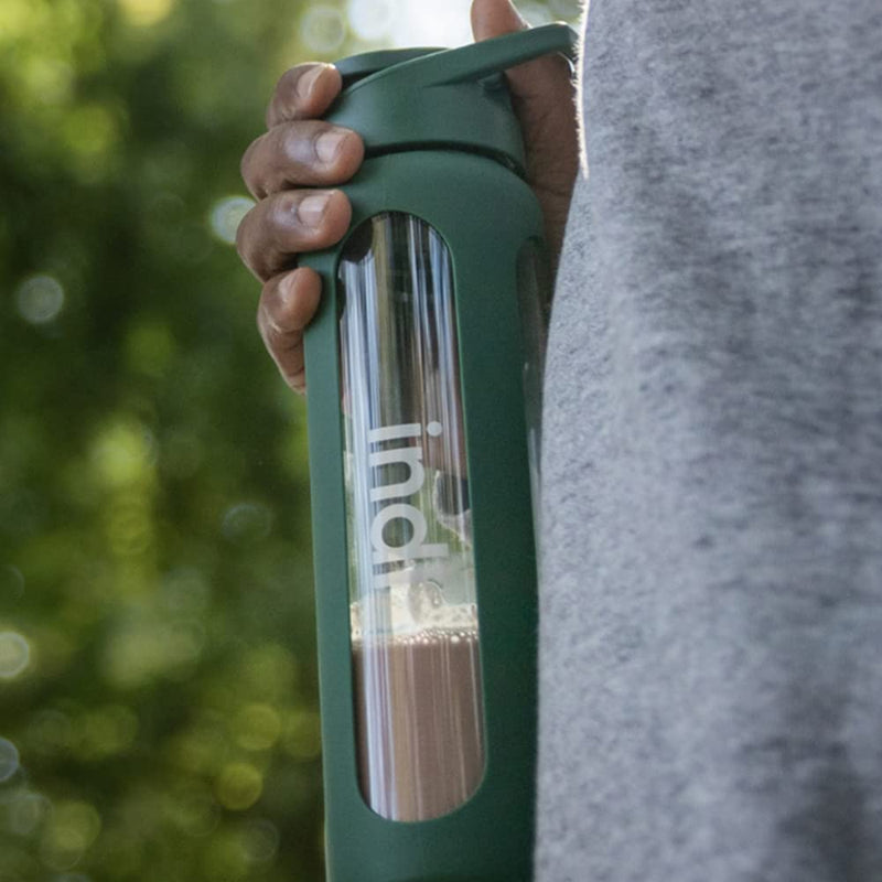 Indi Shaker Bottle with Whisk - with Shaker Ball to Mix and Dissolve Protein Powder Efficiently - Silicone Casing - 700ml Capacity - BeesActive Australia