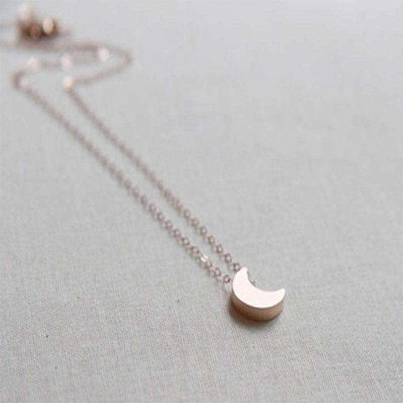 Funyrich Simple Moon Necklace Chain Birthday Gift Pendant Necklaces Jewelry for Women and Girls (Silver) Silver - BeesActive Australia