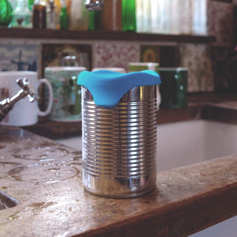 Beco Pet Food Can Cover Silicone Lids for Dog and Cat Food, Universal Size to Fit Standard Pet Food Cans, BPA Free, Dishwasher Safe, Blue - BeesActive Australia