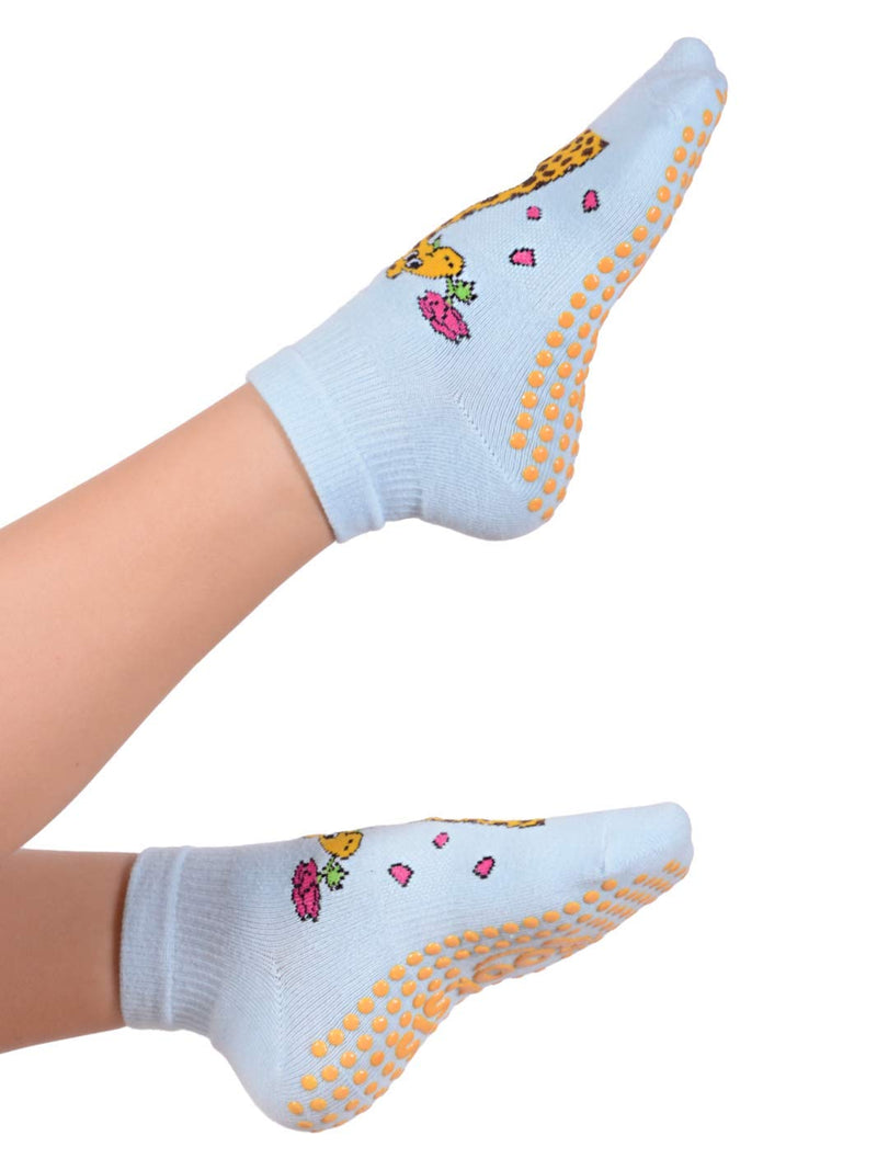 FOOTSIS Non Slip Grip Socks for Yoga, Pilates, Barre, Home, Hospital ,Mommy and Me classes "Giraffe" Large - BeesActive Australia