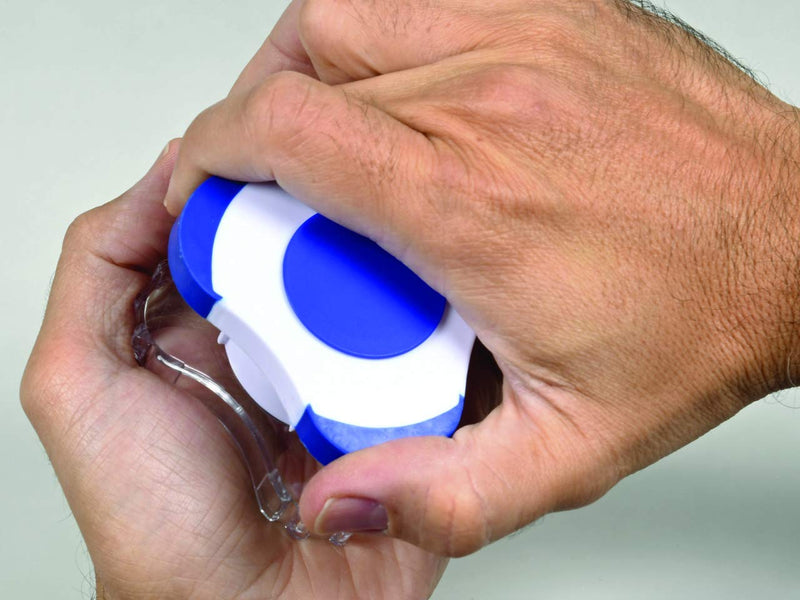 Gima - Ultra Pill Crusher, Professional and Domestic Pill Crusher, with Built-in Pill Box, for Elderly and Children, Also Suitable for Pets - BeesActive Australia