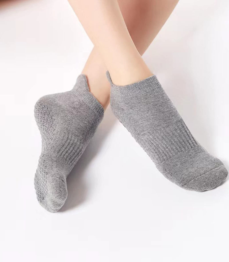 Grip Socks for Women Pilates Non Slip Socks Womens Pilates Socks with Grips for Women Grippers Socks No Slip Socks Women 3p1 Black Pink Grey - BeesActive Australia