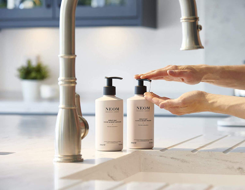NEOM – Great Day Hand & Body Wash, 300ml | Wild Mint & Mandarin | Gently Cleanse & Soften… - BeesActive Australia