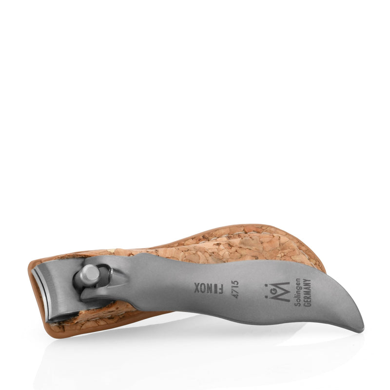 GERMANIKURE Economy Small Nail Clipper in Vegan Cork Case, Ethically Made in Solingen Germany, Curved Blade for Fingernails Small Curved - BeesActive Australia