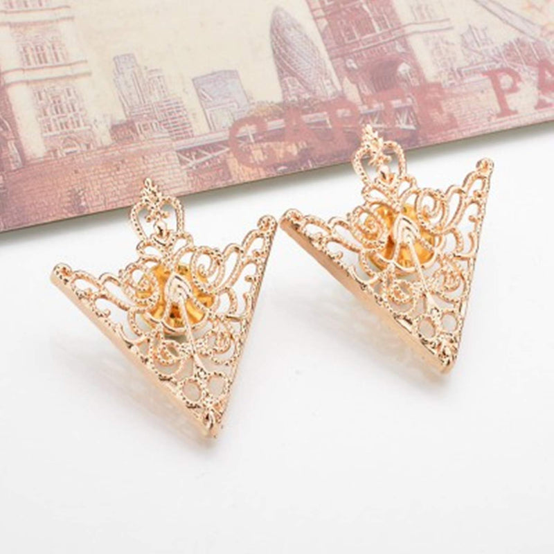 YouU 4 Pcs Deer Head Double Link Chains, Gold Stud, Retro Hollow Pattern and Angle Triangle Tassels Collar Pins Brooch Clip Pin Brooches Shirt Collar Decoration Parts with Free Box - BeesActive Australia