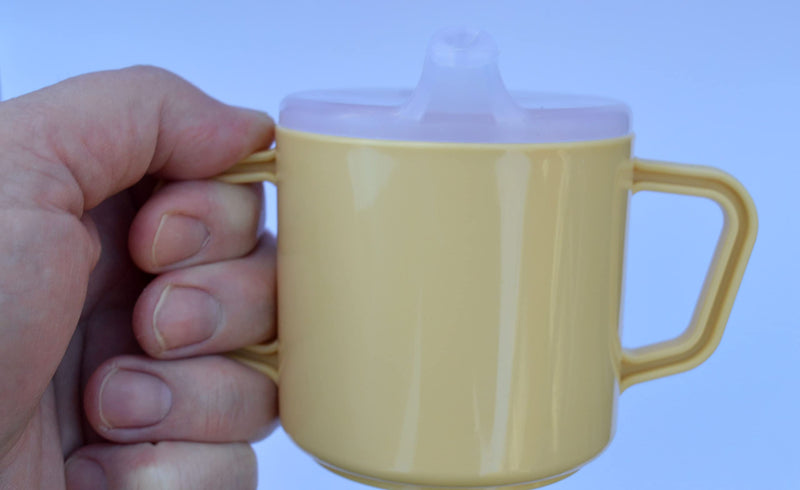 Henleys Drinking Cup/Beaker/Mug/Sippy 260ml Cup for Disabled Adults. Easy Grip Handles with Anti Splash Spout and Travel Lid - BeesActive Australia