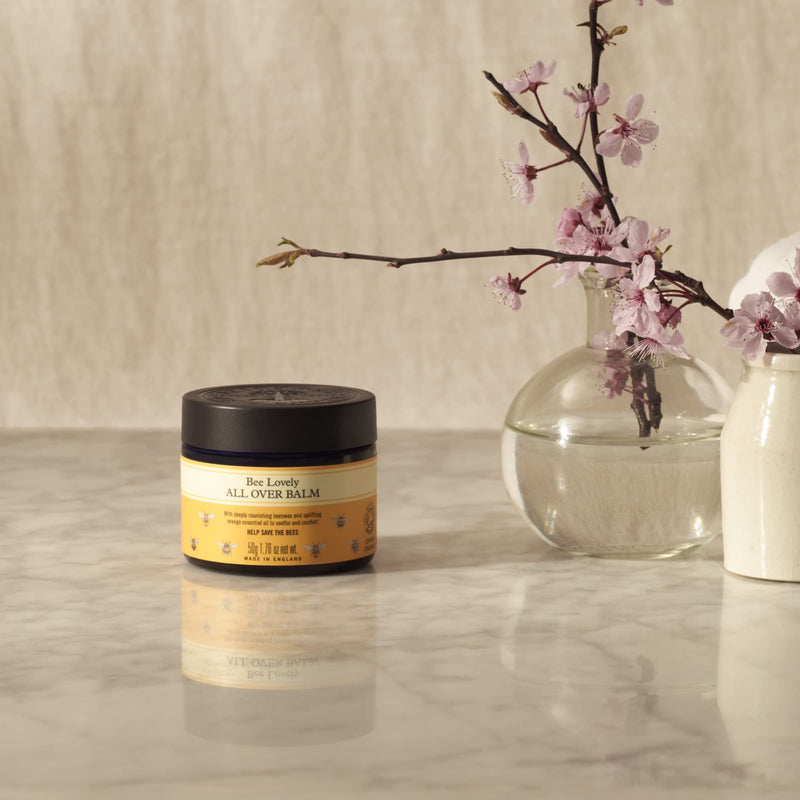 Neal's Yard Remedies | Bee Lovely All Over Balm | Vegan | Organic Ingredients | Relieves Dry & Rough Skin | Deeply Nourishes | 50g - BeesActive Australia
