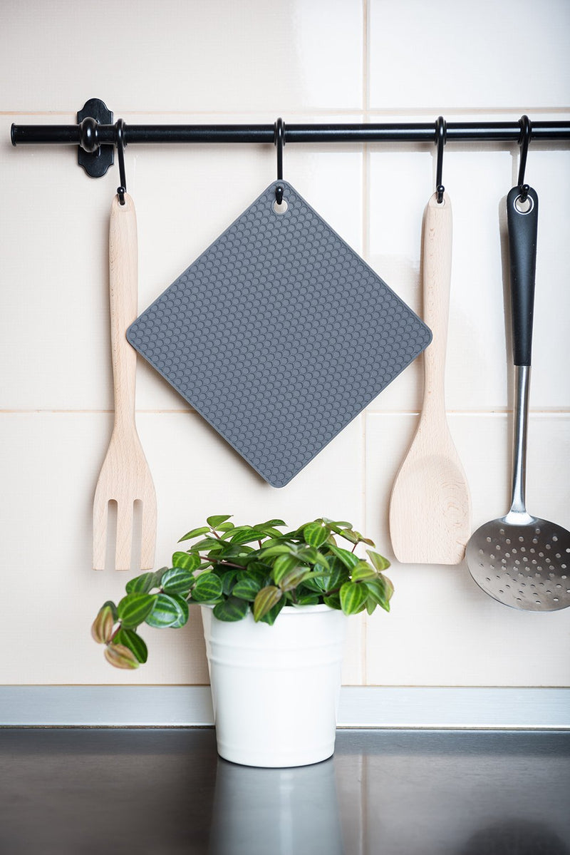 Silicone Trivet Mats - Pot Holders - Drying Mat Our potholders Kitchen Tools is Heat Resistant to 440°F, Non-Slip Durable Flexible Easy to wash and Dry and Contains 4 pcs by Q's INN. Gray - BeesActive Australia