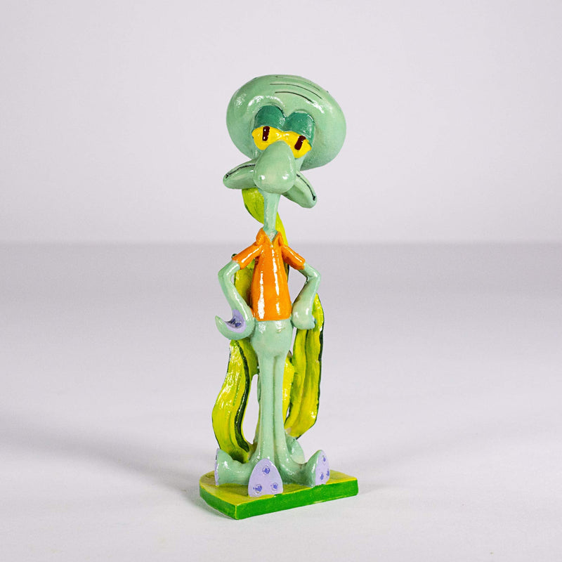 Penn-Plax Squidward Aquarium Resin Décor Ornament - Bring a Little Bikini Bottom and Spongebob to Your Tank - Stands 6.75" high - BeesActive Australia